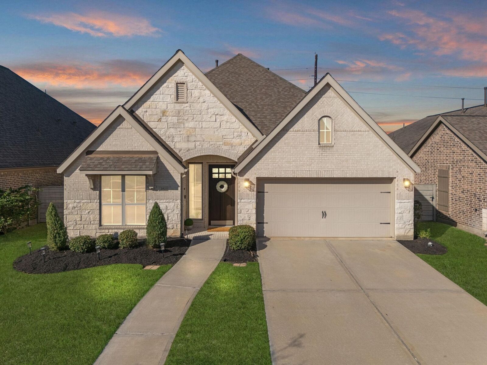 Property Photo: 2023 Blackhawk Ridge Lane TX 77578