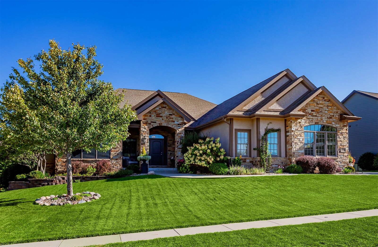 Property Photo:  15501 Plum Drive  IA 50323 