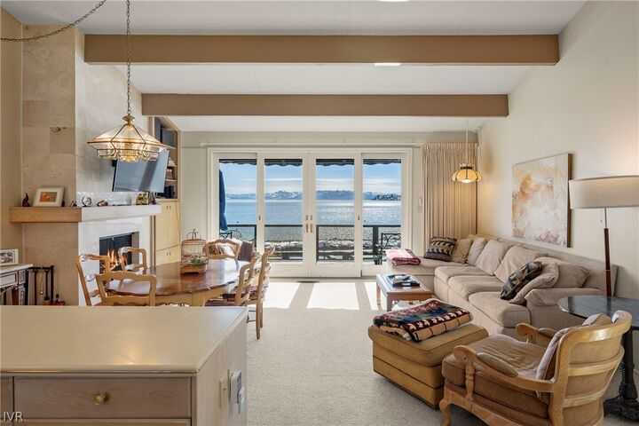Property Photo: 549 Lakeshore Boulevard 16 NV 89451