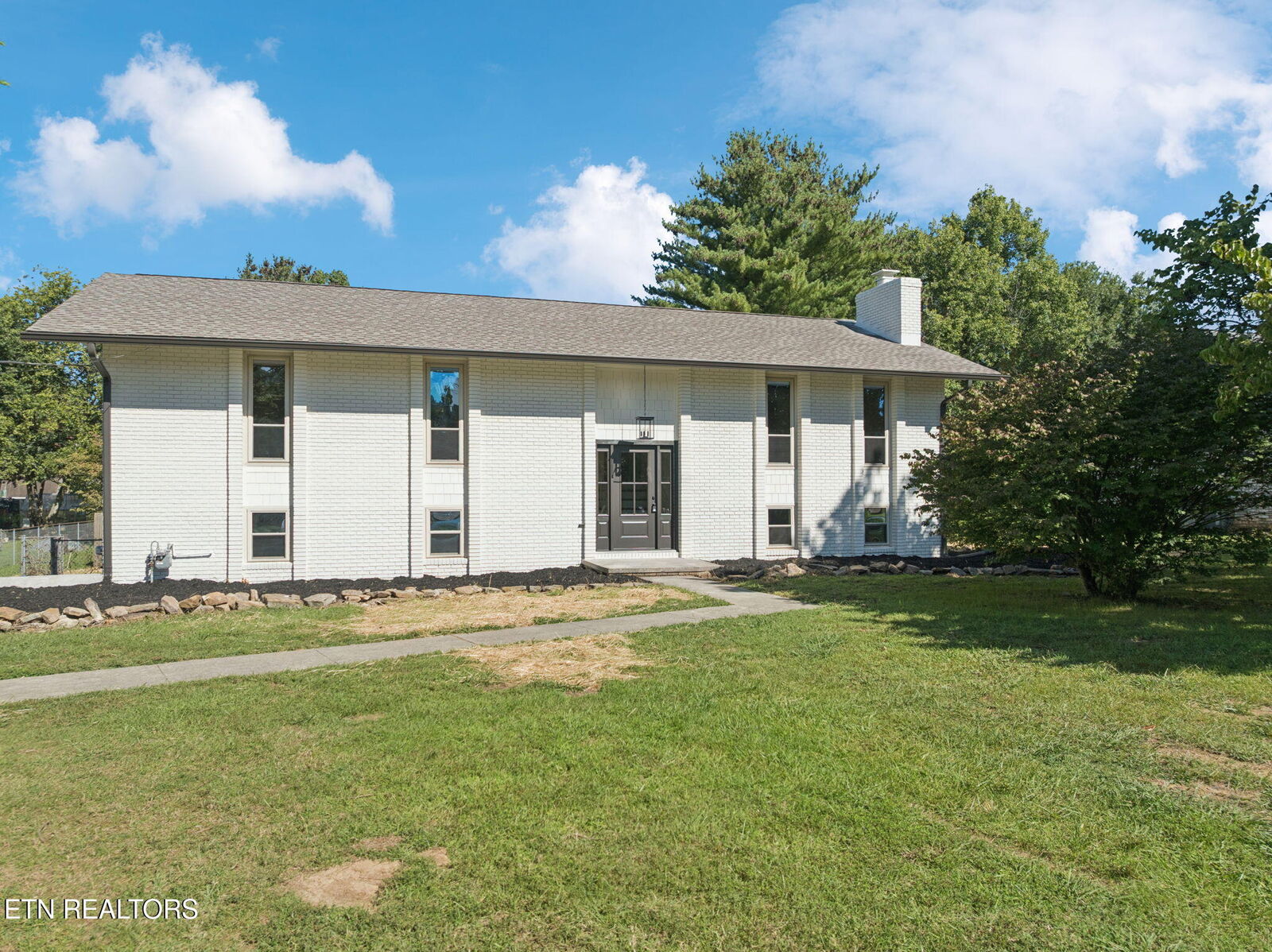 Property Photo:  4221 Cadillac Drive  TN 37849 