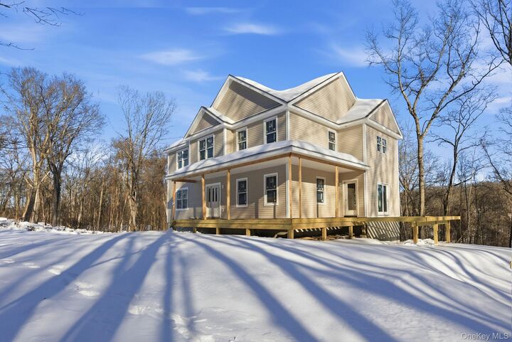 Property Photo: 194 South Road NY 12531