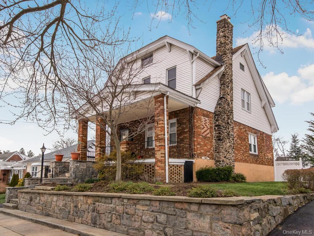 Property Photo:  120 Seminary Avenue  NY 10704 