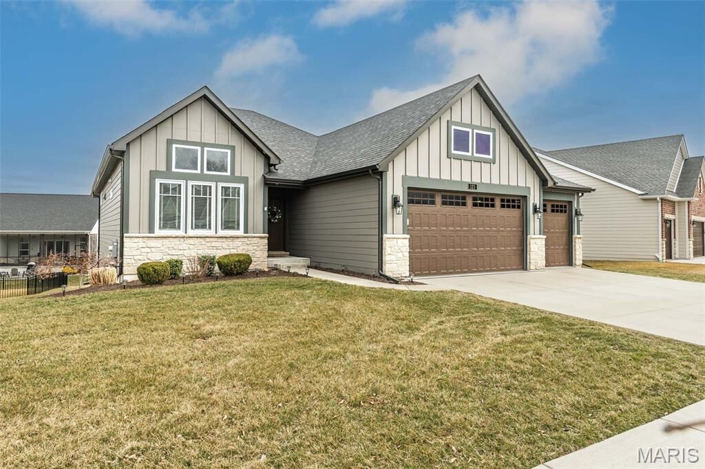 Property Photo:  123 Royal Inverness Parkway  MO 63368 