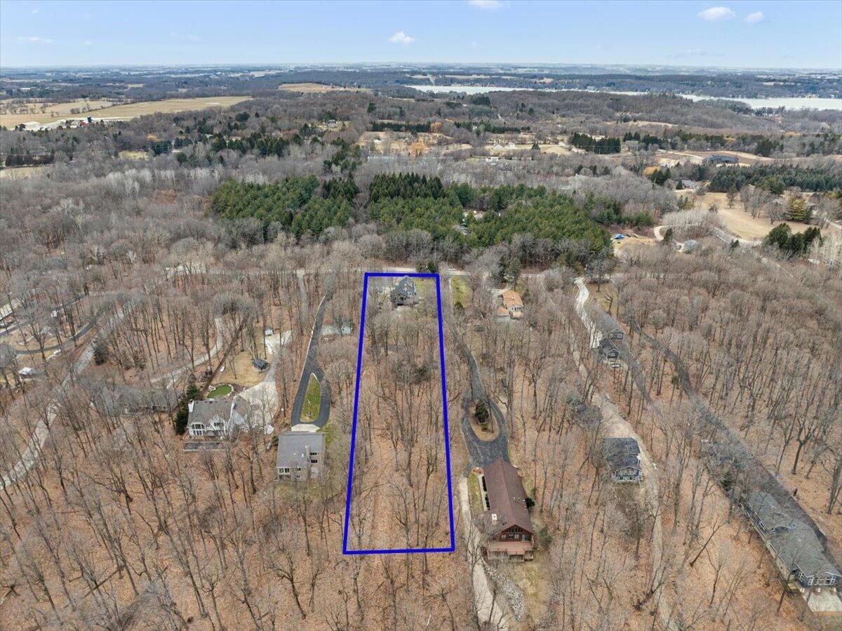 Property Photo: 3973 Oak Ave WI 53095