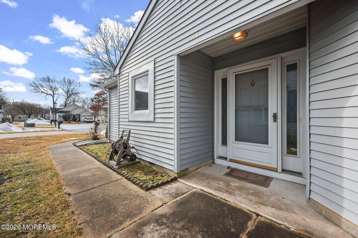 Property Photo:  14 Stewart Court  NJ 08527 