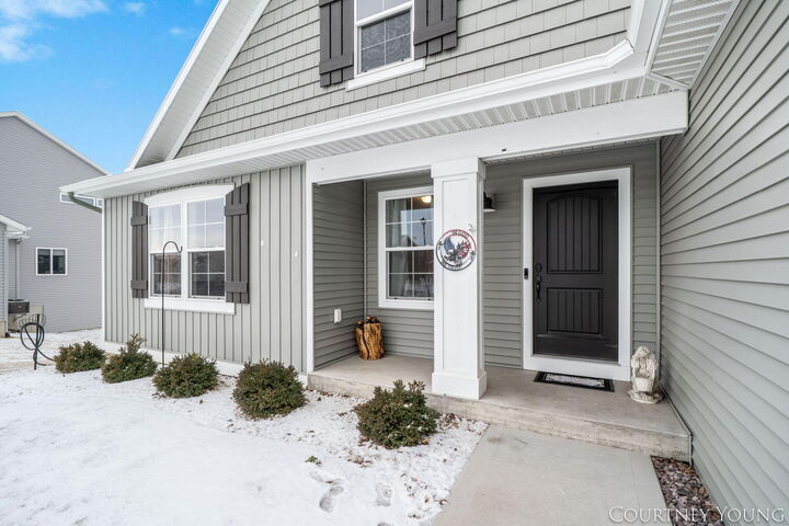 Property Photo:  6695 Maria Drive  MI 49426 