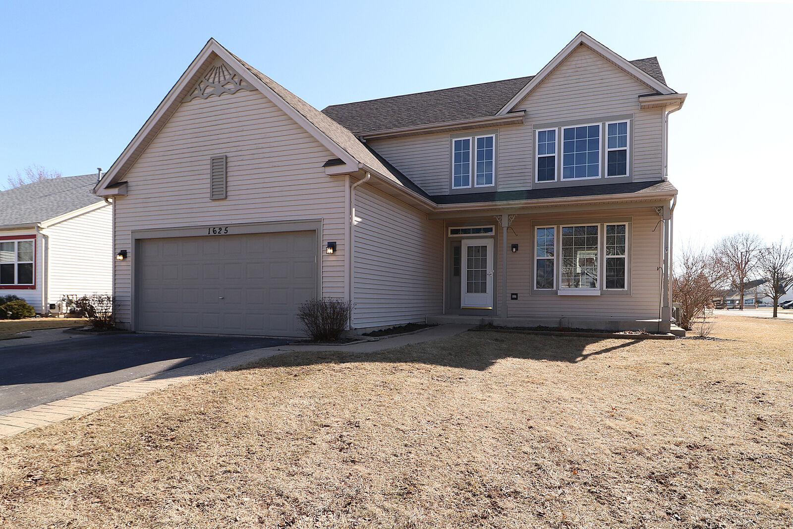 Property Photo: 1625 Amaryllis Drive IL 60446