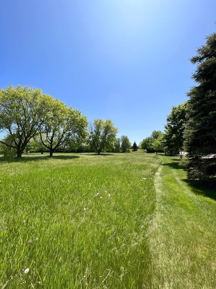 Property Photo: 3013 N US Highway 12 IL 60081