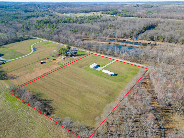 Property Photo:  24555 Legion Road  IL 62987 