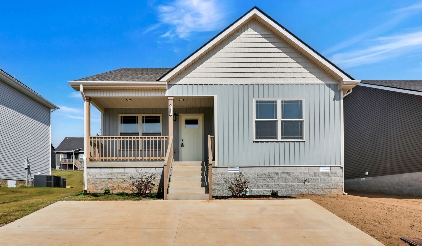 Property Photo:  2659 Scott Dr  TN 37042 