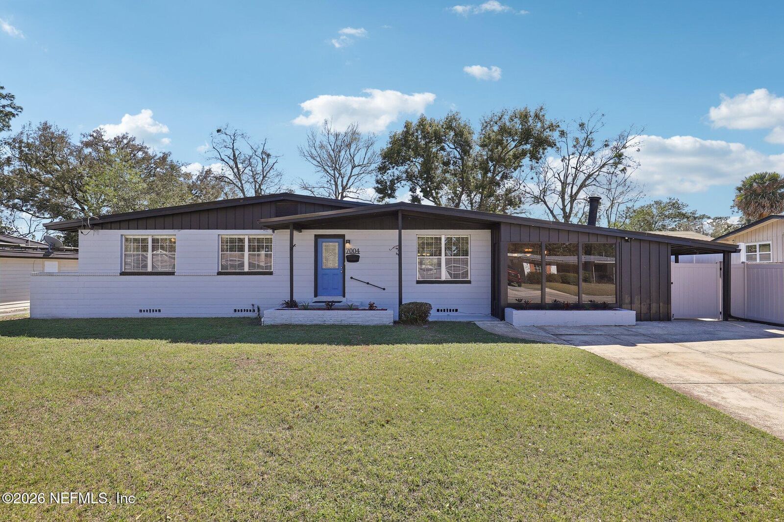 Property Photo:  7004 Waikiki Road  FL 32216 