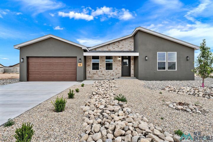 Property Photo: 14 Bella Piazza Way NM 88201