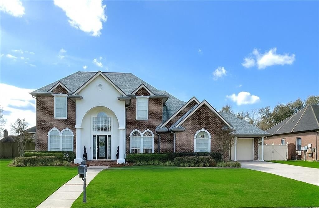 Property Photo:  107 Primrose Drive  LA 70037 