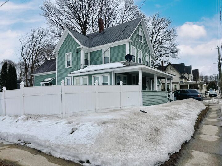 Property Photo:  362 Main Street  NH 03060 