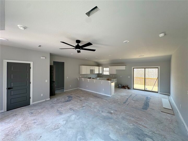 Property Photo:  4 Dinton Lane  AR 72714 