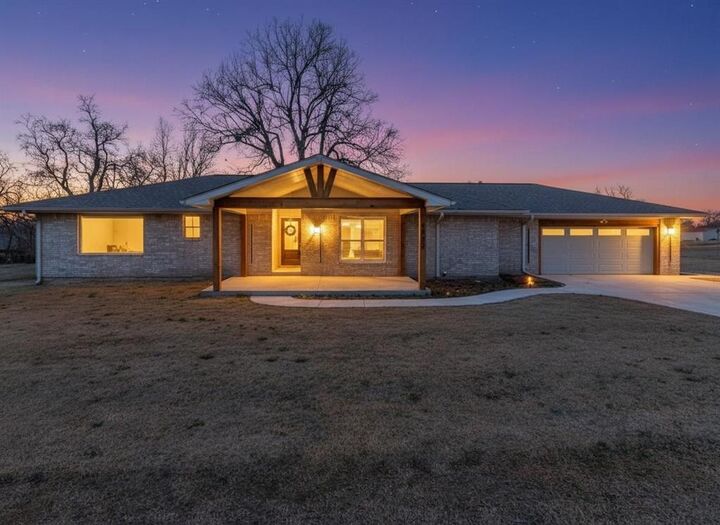 Property Photo:  20699 Hensel Street  OK 73045 