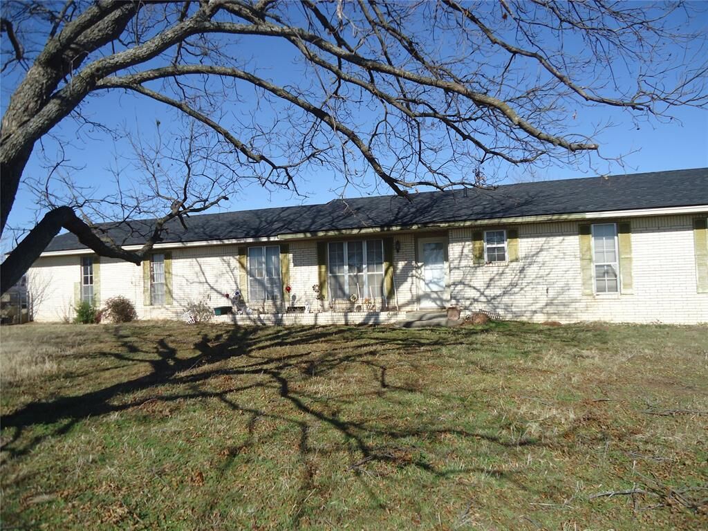 Property Photo:  42608 Bob Crouch Road  OK 74873 