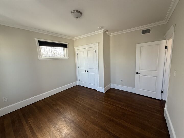 Property Photo: 55 Iffley Rd 2 MA 02130