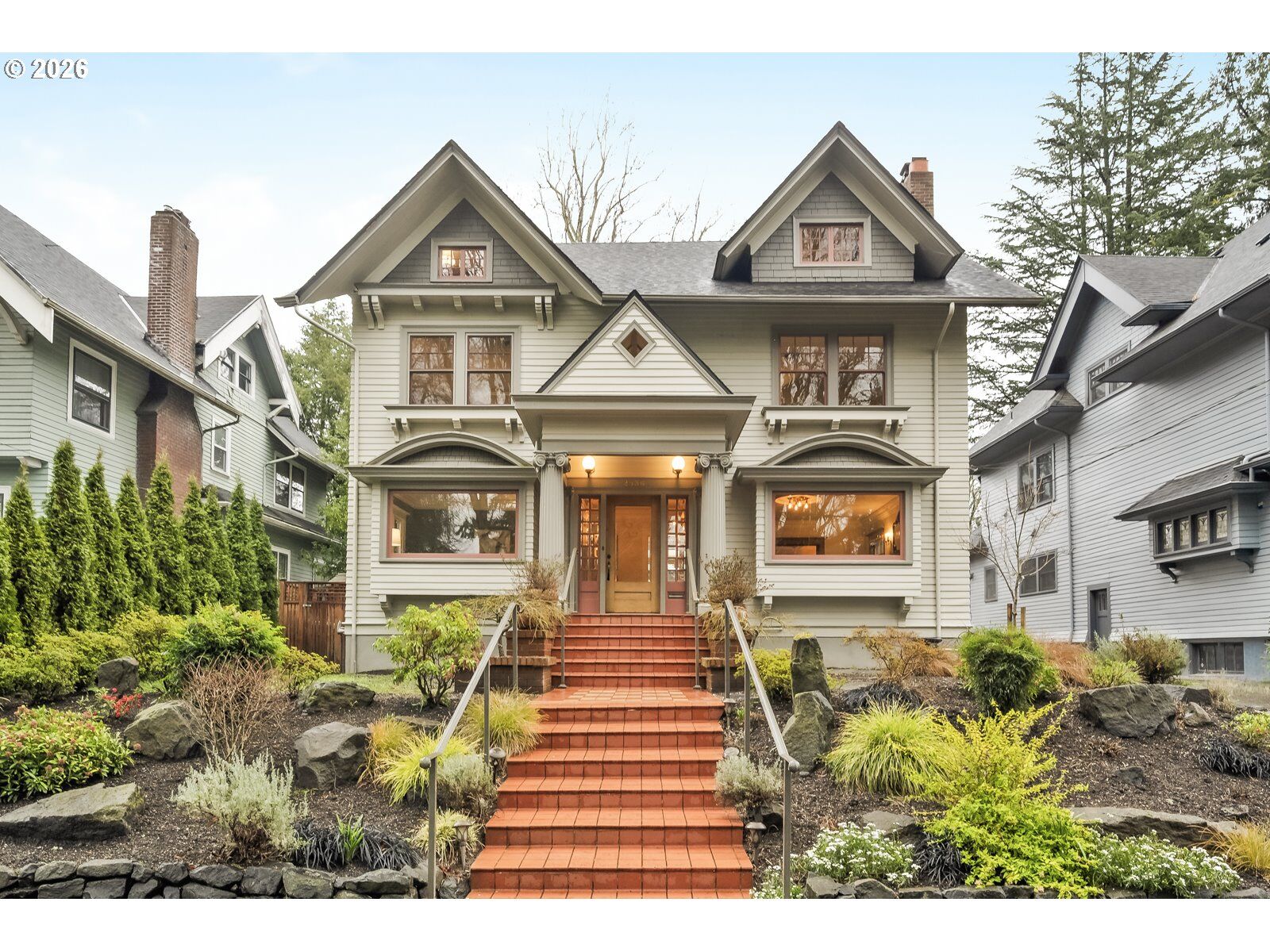 Property Photo:  2536 NE 17th Ave  OR 97212 