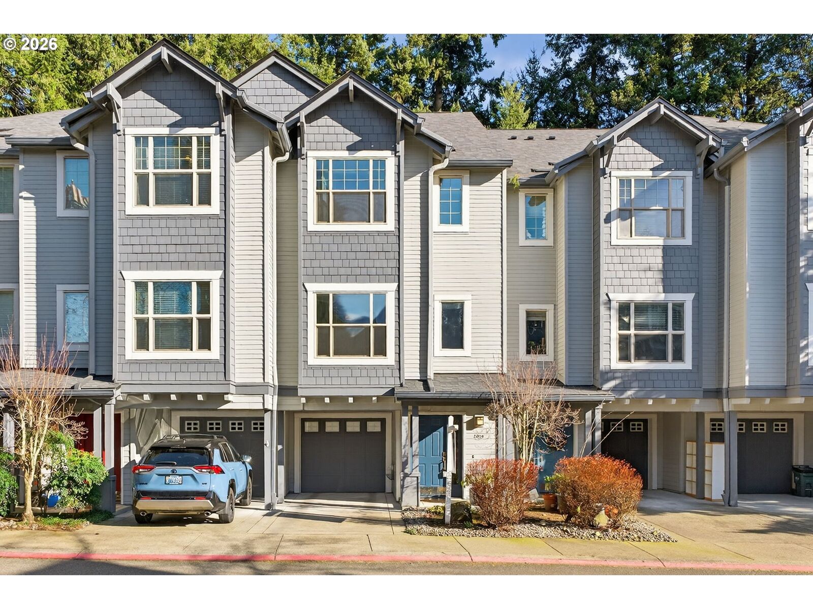 Property Photo: 2014 NE 50th Way OR 97124