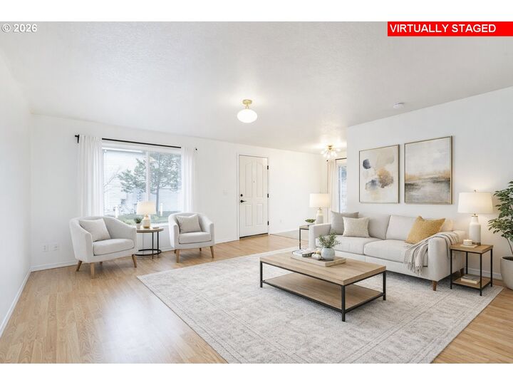 Property Photo: 3031 SE 89th Ave OR 97266