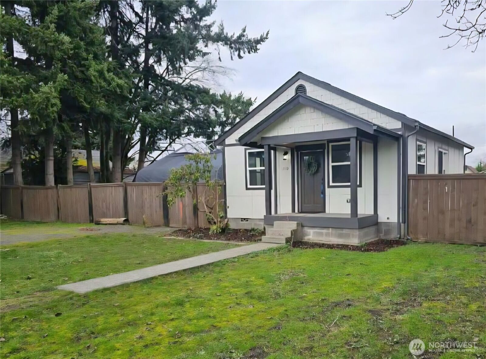 Property Photo: 1110 K Street WA 98531