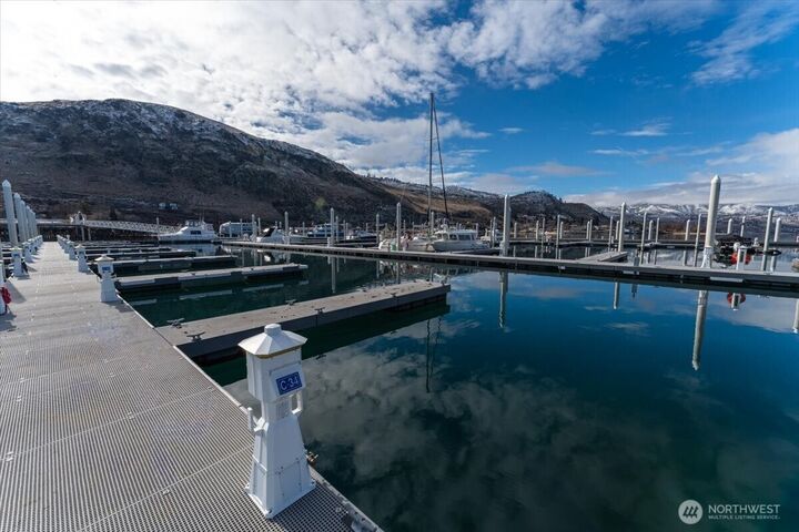 Property Photo:  1350 W Woodin Avenue C33  WA 98816 