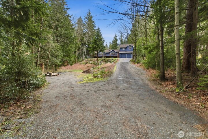 Property Photo: 9408 370th Place SE WA 98065