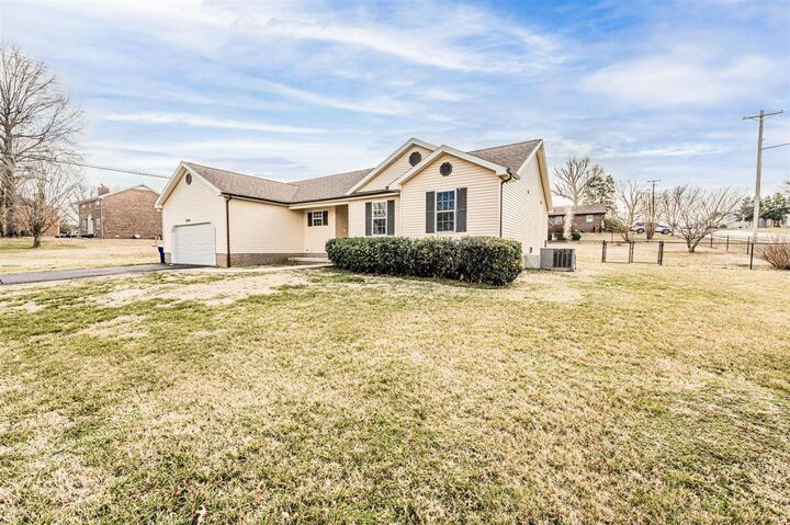 Property Photo:  2524 Stonebridge Lane  KY 42101 