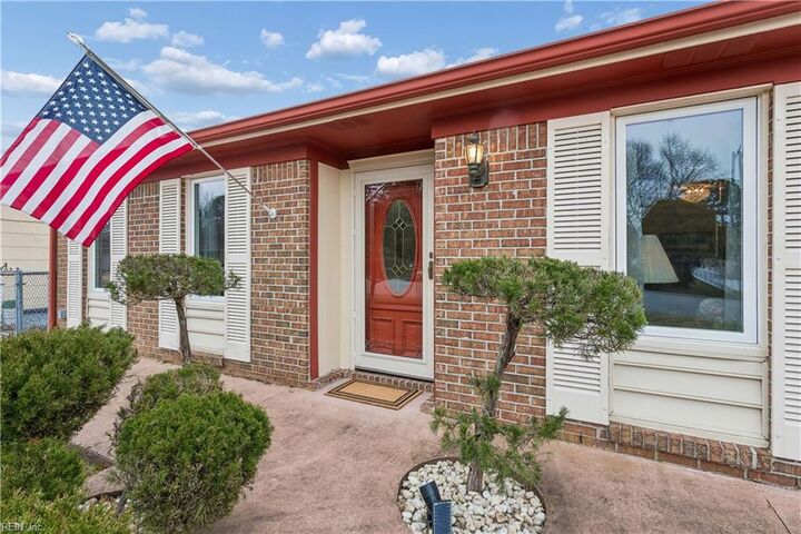 Property Photo:  2008 Steinem Ct  VA 23464 