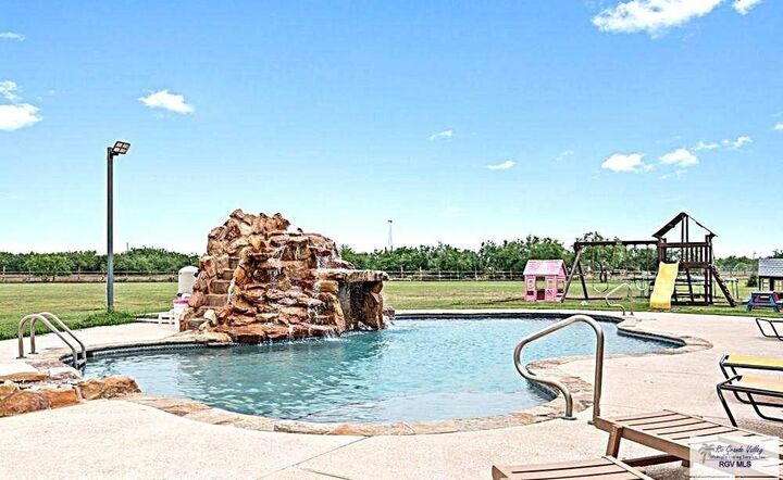 Property Photo:  450 Bobcat  TX 78566 