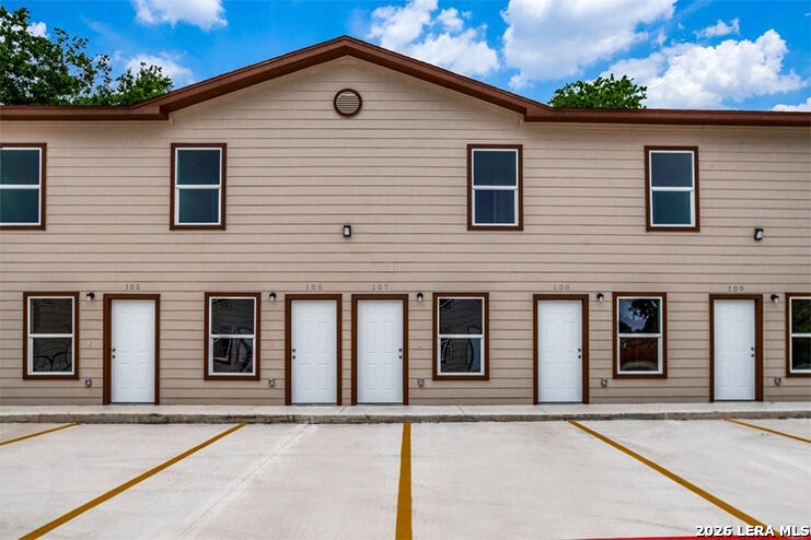 Property Photo:  7302 Mary Abbott 102  TX 78221 