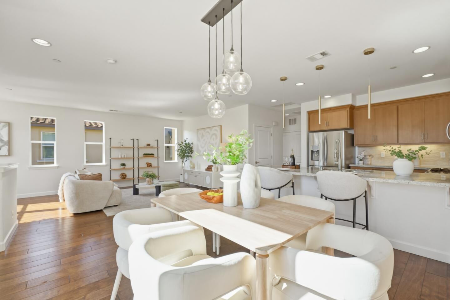 Property Photo: 948 Fontana Terrace CA 94085