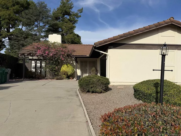 Property Photo: 12388 Grandee Court CA 92128