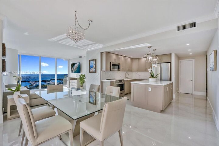 Property Photo:  3400 SW 27th Ave 1601  FL 33133 