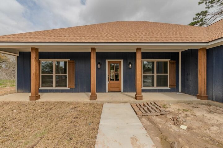 Property Photo: 7820 Tolivar Rd. TX 77713