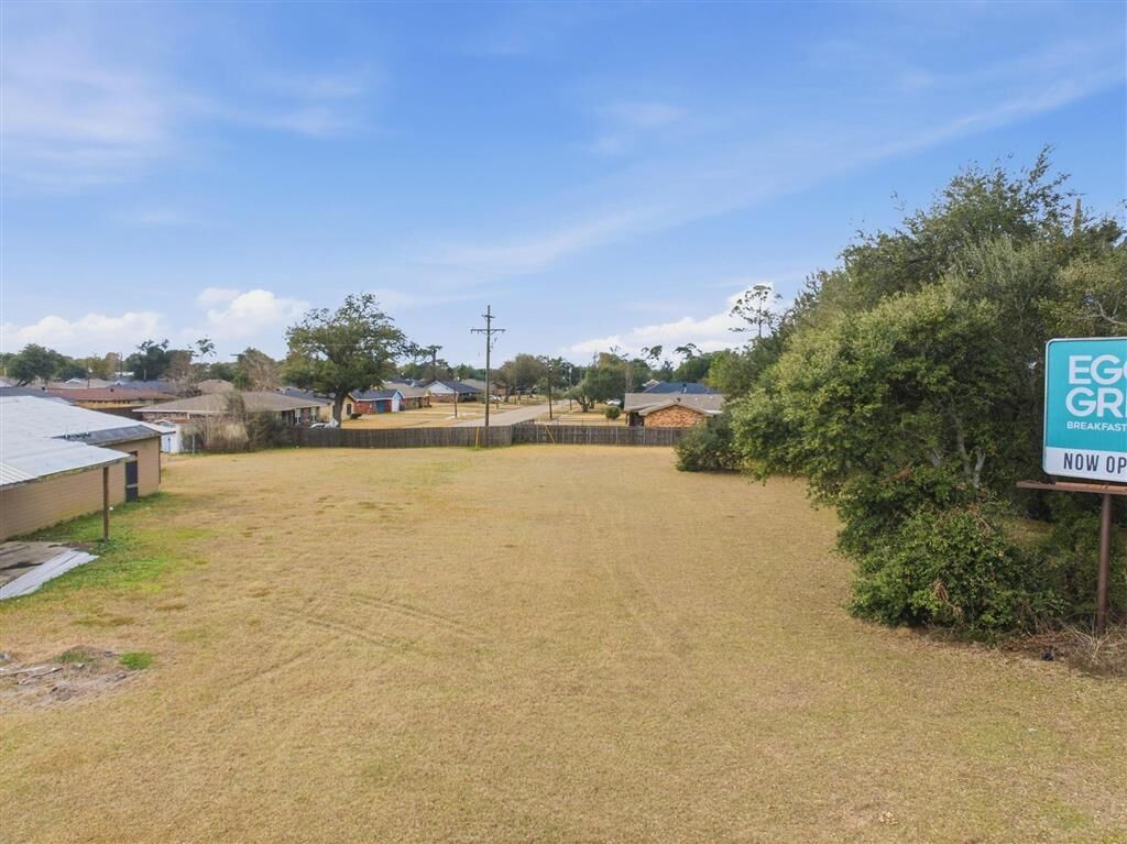 Property Photo:  2434-A Gerstner Memorial Drive  LA 70601 