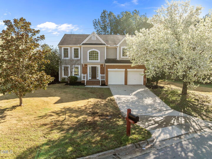 Property Photo:  601 Crossing Drive  NC 27703 