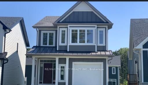 42 Julie Crescent — photo 1