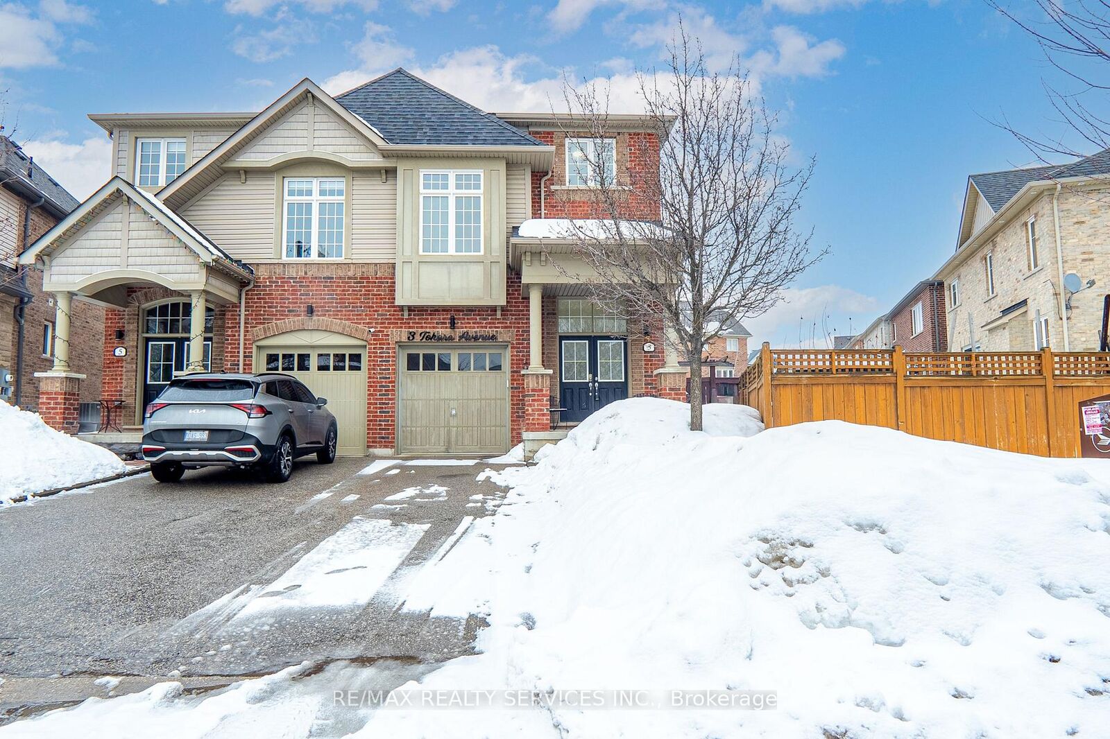 Property Photo: 3 Tokara Avenue ON L7C 3P3
