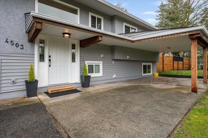 Property Photo:  4503 Chestnut Rd  BC V0R 1N2 