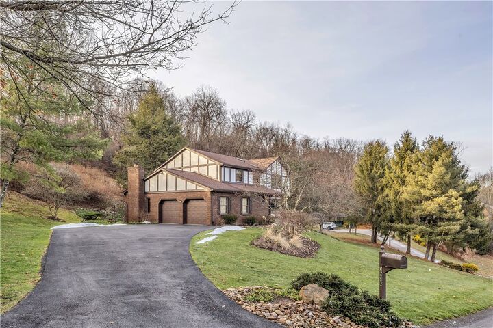 Property Photo: 3936 Laurel Oak Cir PA 15668