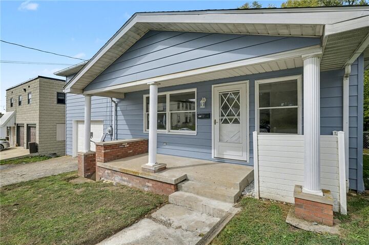 Property Photo: 841 E Lutton St PA 16101