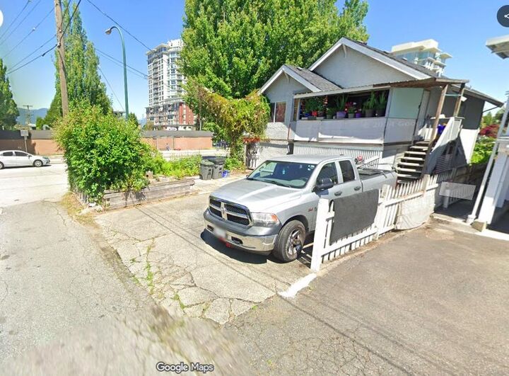 Property Photo: 4105 Knight Street BC V5N 3M1