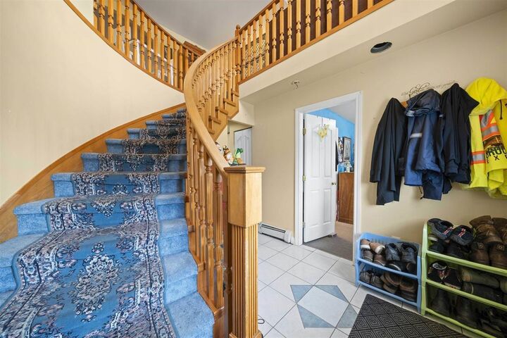 Property Photo: 31533 Homestead Crescent BC V2T 6V6