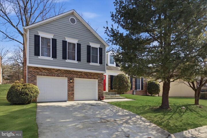 Property Photo:  12405 Olivewood Place  MD 20904 