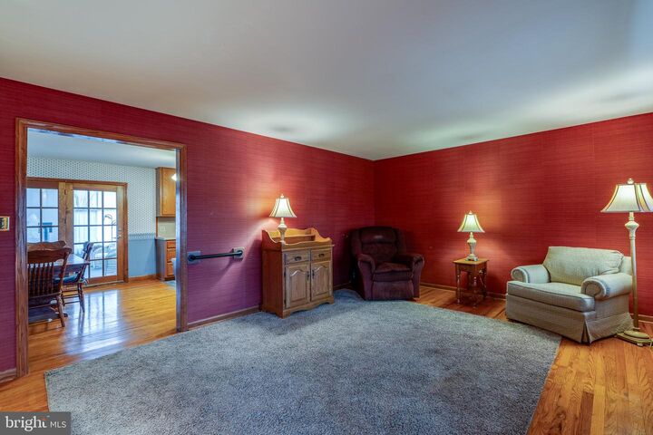 Property Photo:  508 Oak Grove Drive  PA 17601 