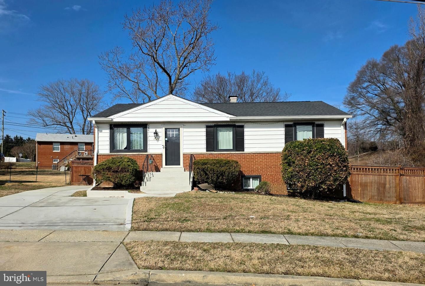 Property Photo: 7225 Dominion Drive MD 20745