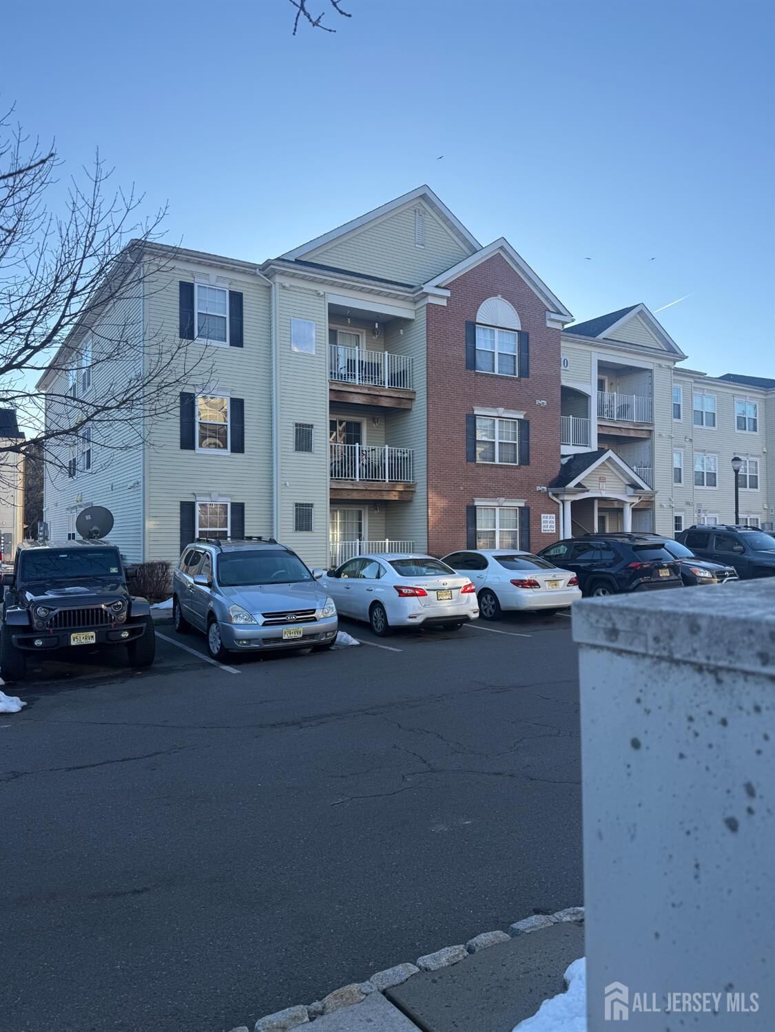 Property Photo: 1035 Dogwood Court 1035 NJ 08901