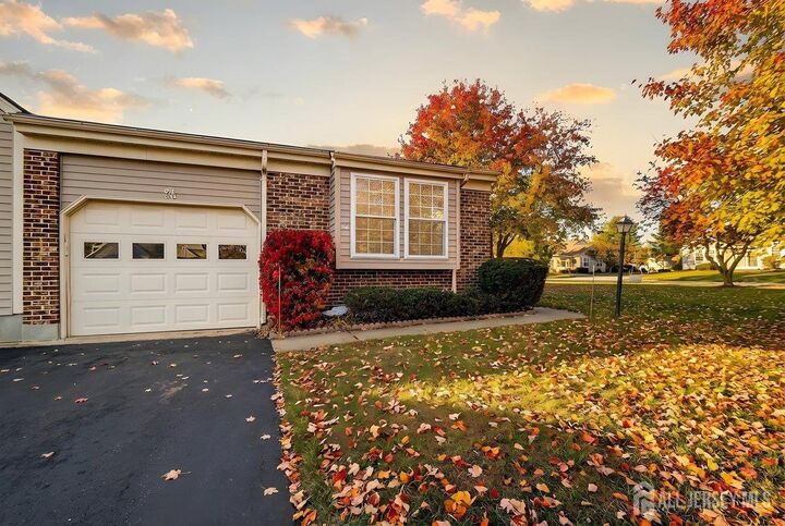 Property Photo:  3-A Surrey Court  NJ 08831 